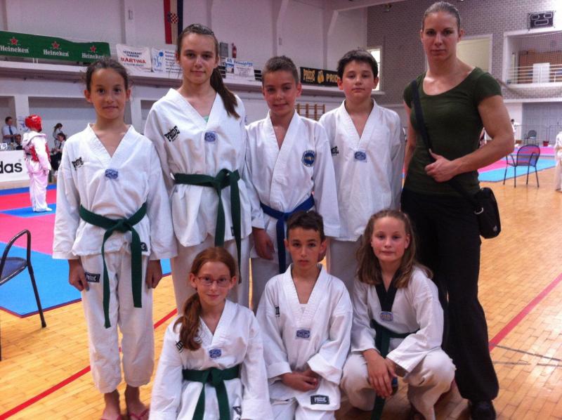 Članovi taekwondo kluba "Juraj Dalmatinac" brončani u Senju