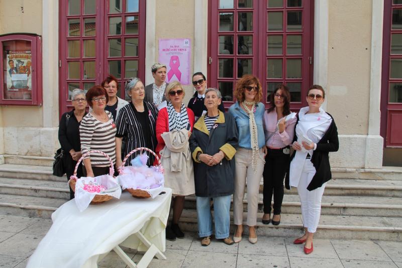 "Dan ružičaste vrpce“: Šibenik obilježio svjetski dan borbe protiv raka dojke