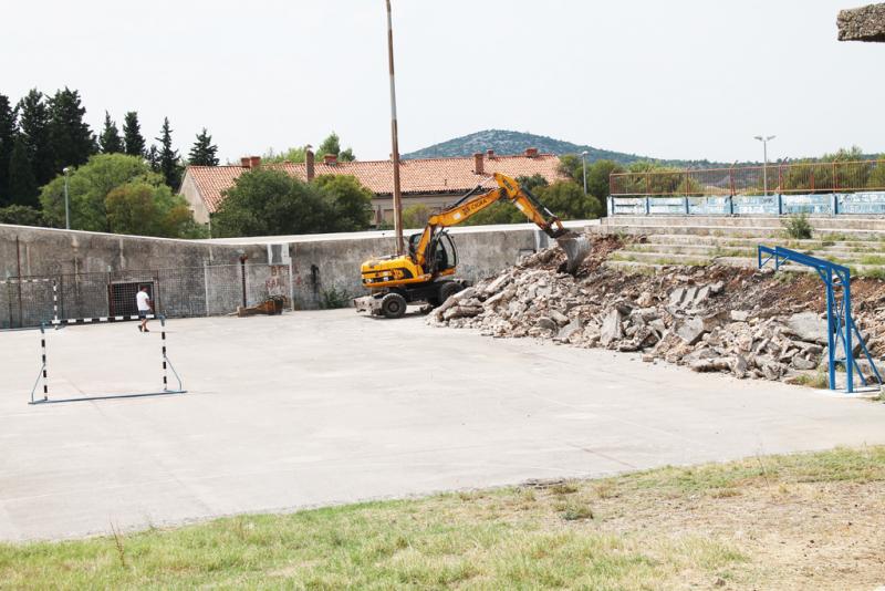 Počinju radovi na uređenju vanjskih sportskih terena „Ljubica“ u Crnici 