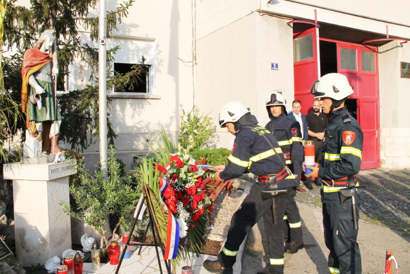 Sjećanje na četvoricu vatrogasaca koji su u Domovinskom ratu stradali na Jamnjaku
