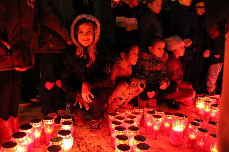 Šibenčani zapalili svijeće za herojski grad Vukovar