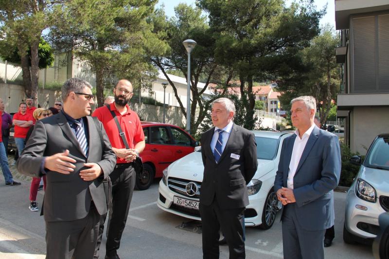 Gradonačelnik Burić i ministar Štromar obišli POS-ove stanove i najavili realizaciju nove poticane stanogradnje u Šibeniku