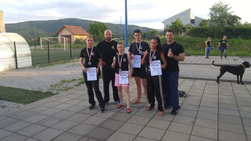 Kickboxing: Prvenstvo Hrvatske - tri zlata i srebro za Dalmatino !
