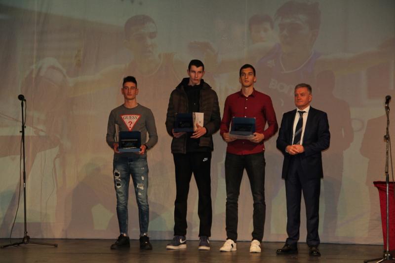 Dodijeljene nagrade najuspješnijim sportašima i sportašicama  Grada Šibenika u 2018. godini 