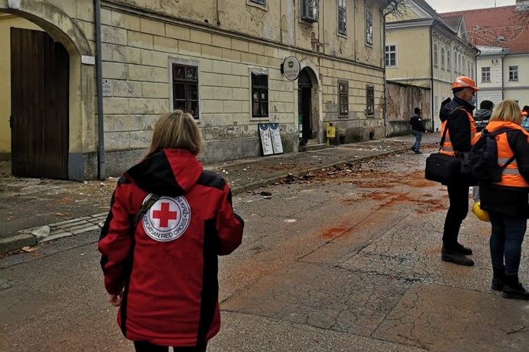 Šibenski gradski vijećnici priključili se akciji pomoći potresom pogođenih područja 
