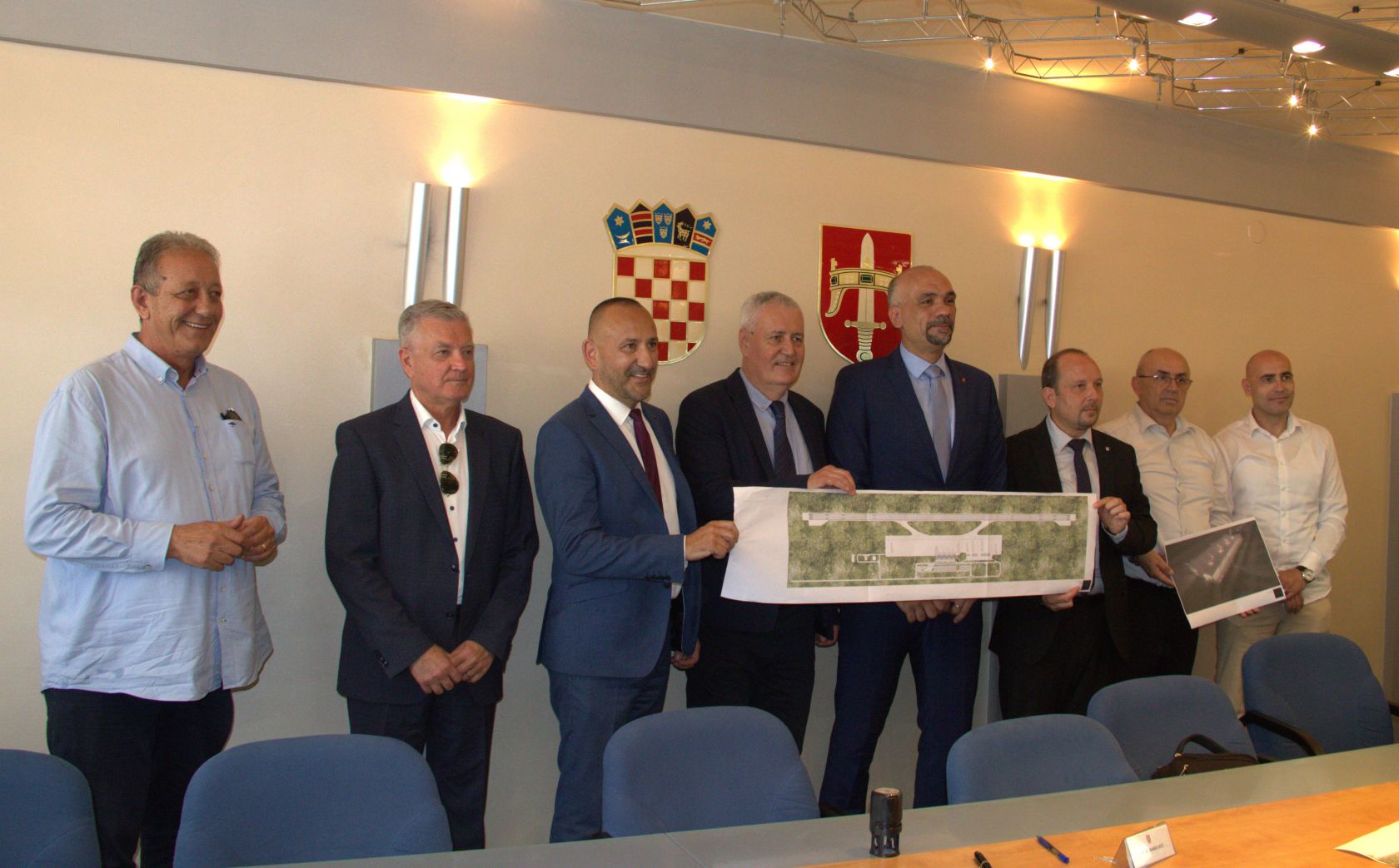 Osnovana tvrtka ‘Zračna luka Srce Dalmacije’ za izgradnju aerodroma na Pokrovniku